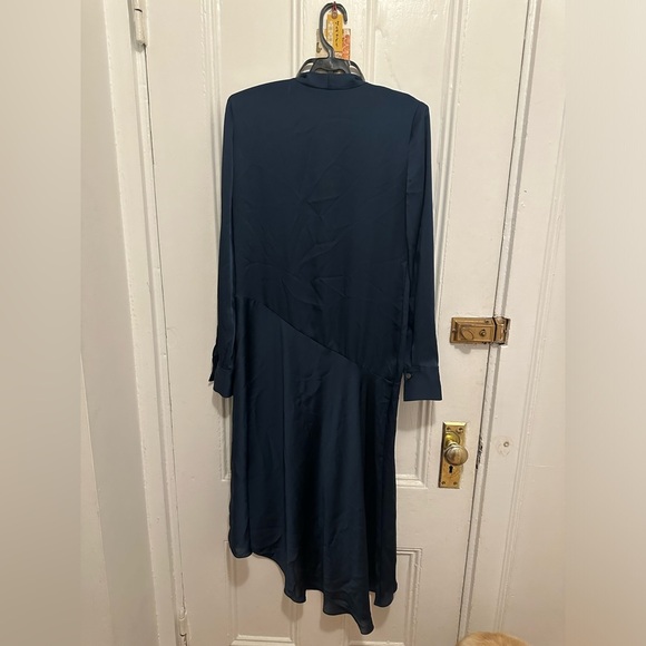NWOT Scarf Wrap Dress in Satin Size P - Picture 8 of 10